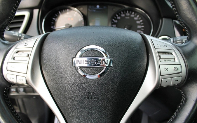 Nissan Qashqai cena 49900 przebieg: 108000, rok produkcji 2015 z Pruszków małe 301